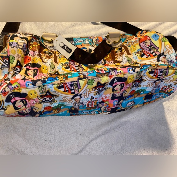 Rare OG NWT Lesportsac Toki Doki over the shoulder duffel bag w/ bearbrick charm - Picture 2 of 8